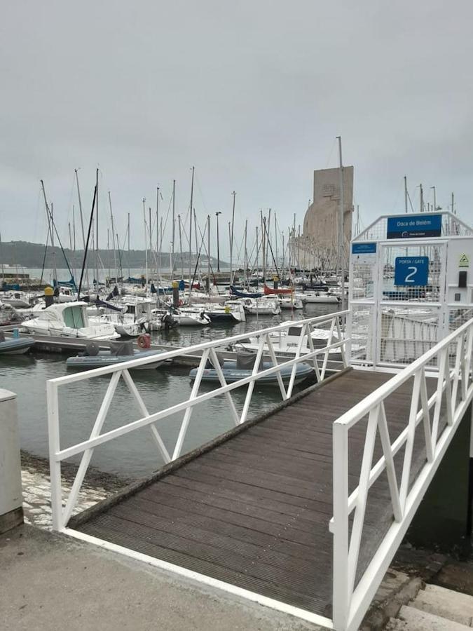 Vintage Sailboat In Belem Hotel Lisbon Exterior photo